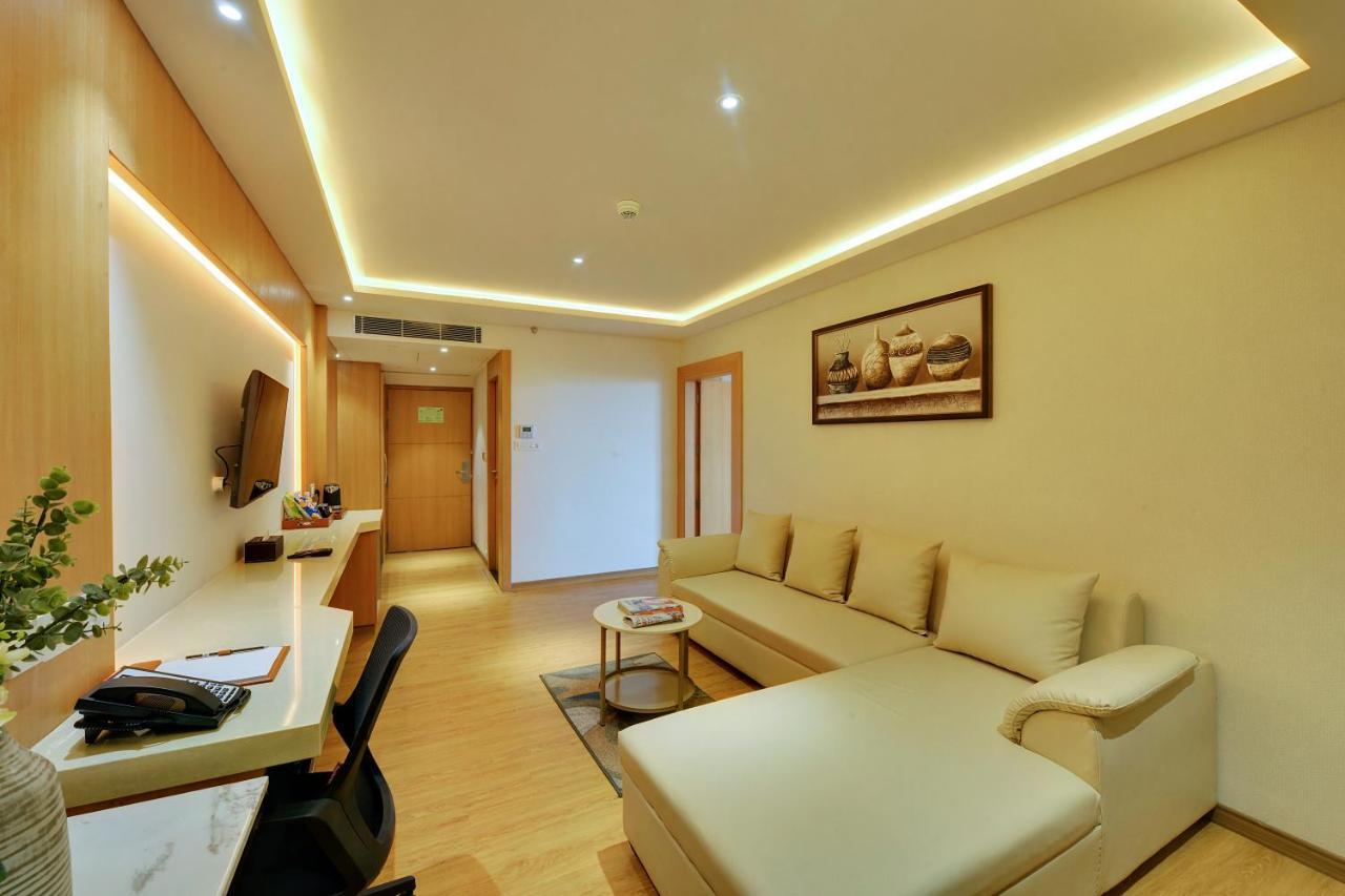 Clarion Hotel Bangalore Yesvantpur Екстер'єр фото