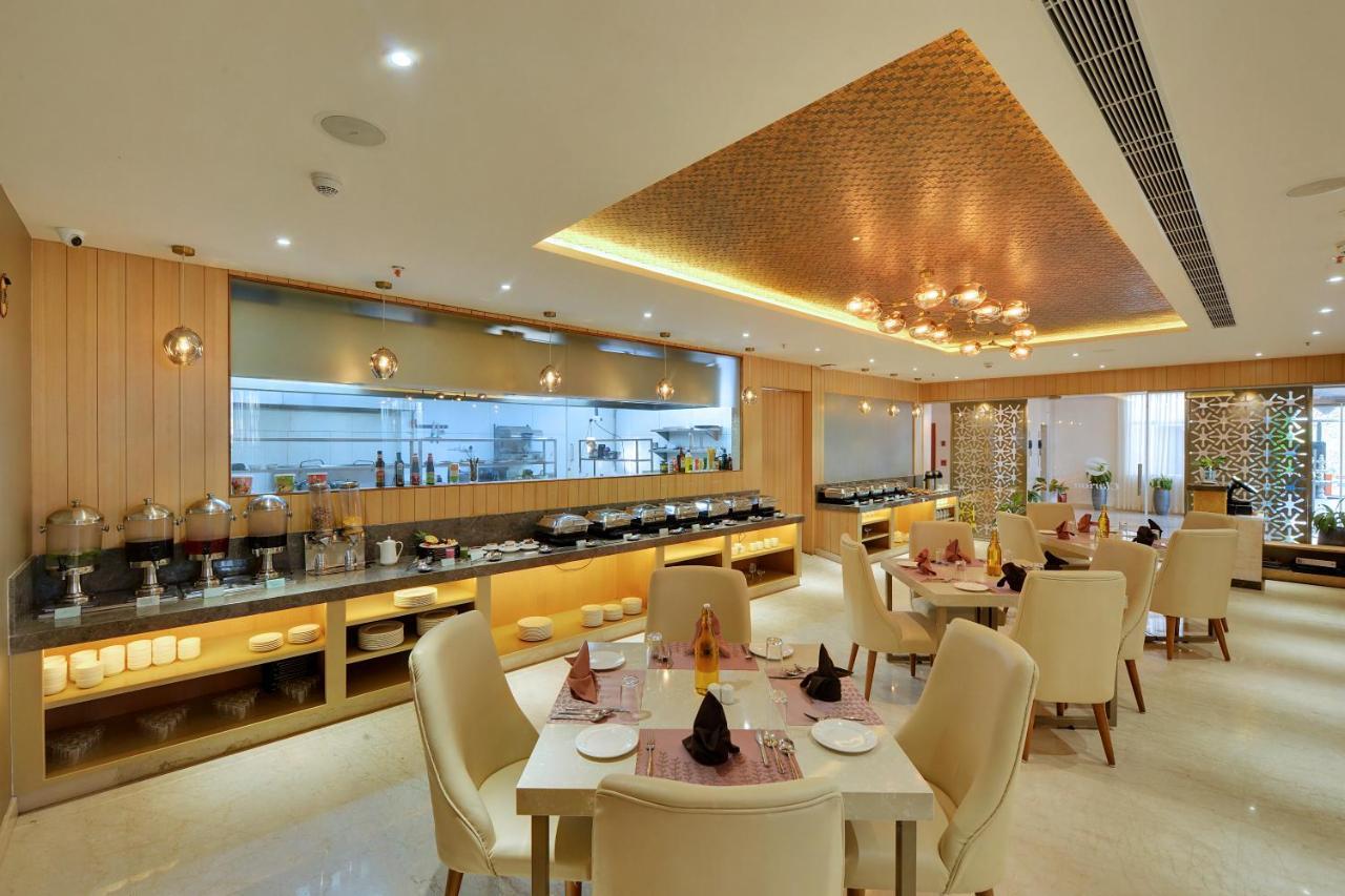 Clarion Hotel Bangalore Yesvantpur Екстер'єр фото