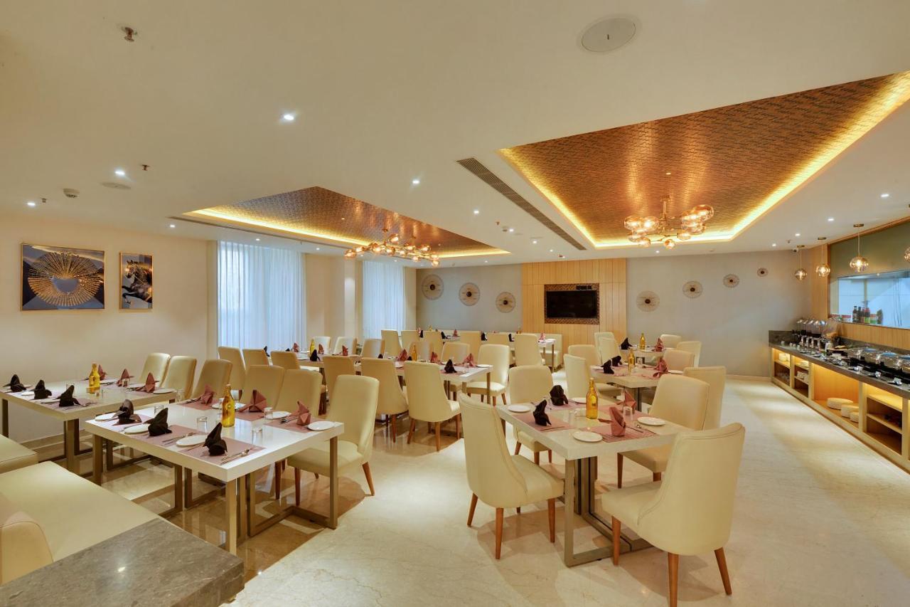 Clarion Hotel Bangalore Yesvantpur Екстер'єр фото